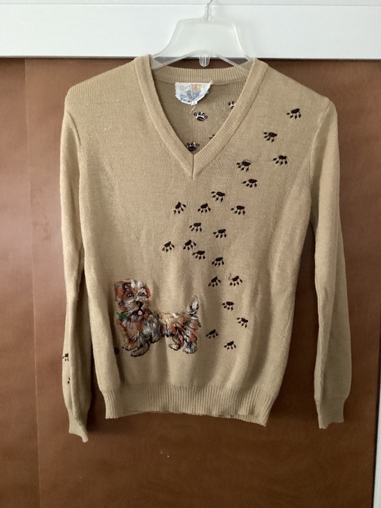 Vintage Cyn Les Novelty Sweater Tan Embroidered Scottish Dog with Paw Prints - Picture 1 of 5